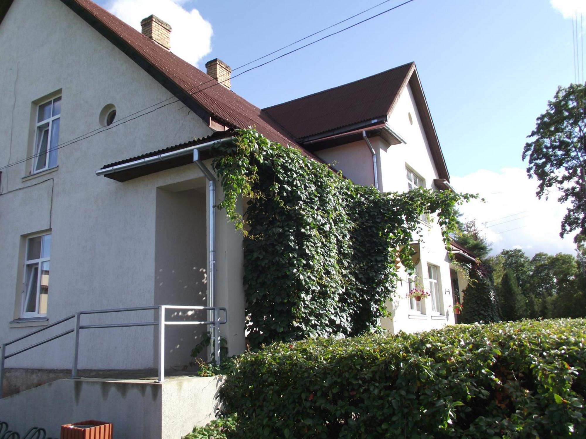 Kalna Ligzda Hotell Smiltene Exteriör bild
