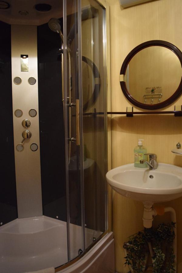 Kalna Ligzda Hotell Smiltene Exteriör bild
